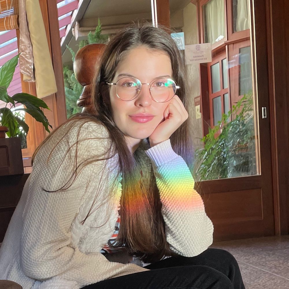 Lucy Luzzi 