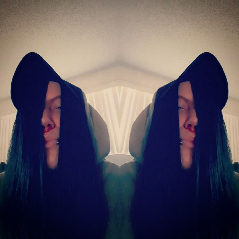 ♚ ☆ Ɔ¡˥ꑾ◖ꑾHƆ⅄HԀₛSₛ ☆ 🃟 🩻☭
