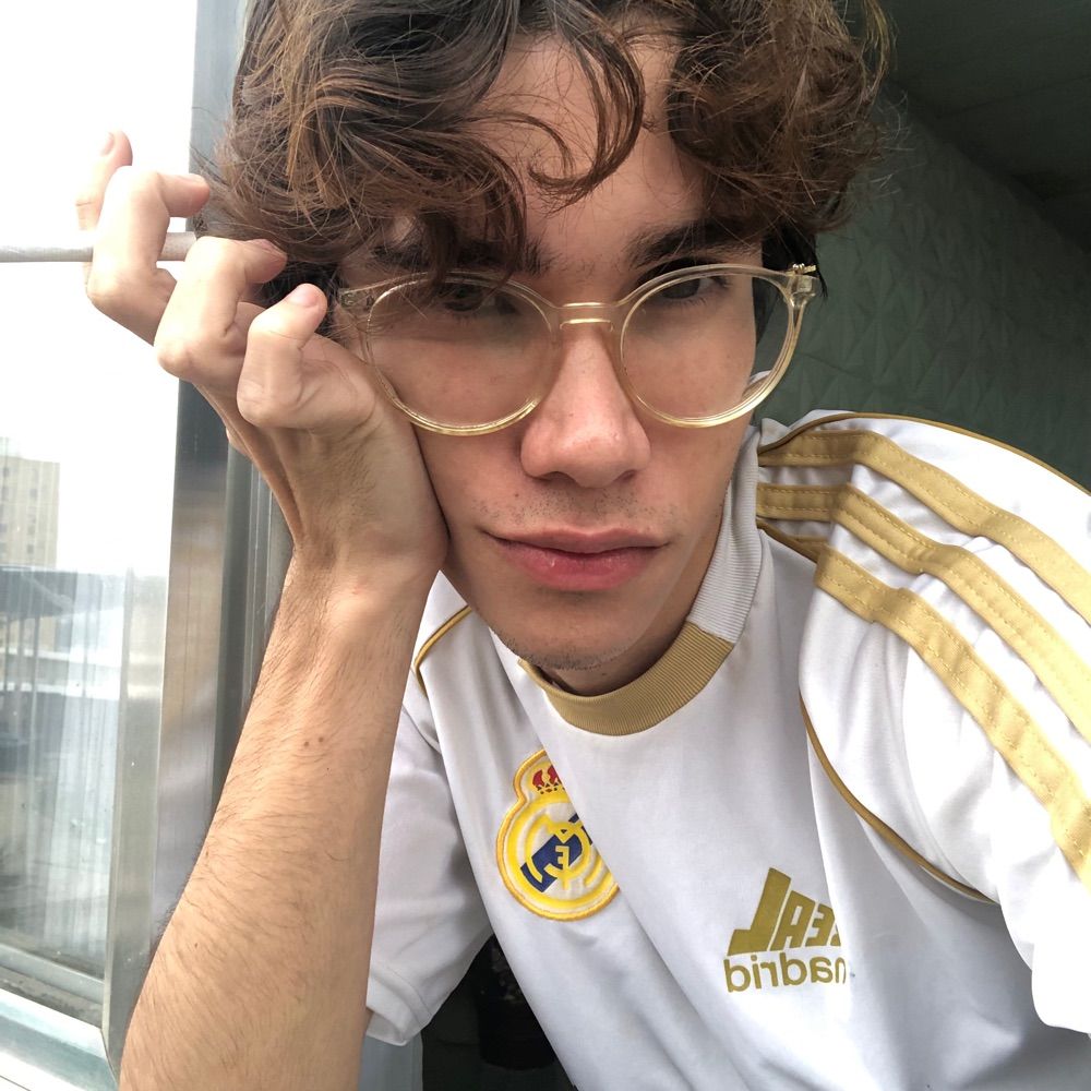 th