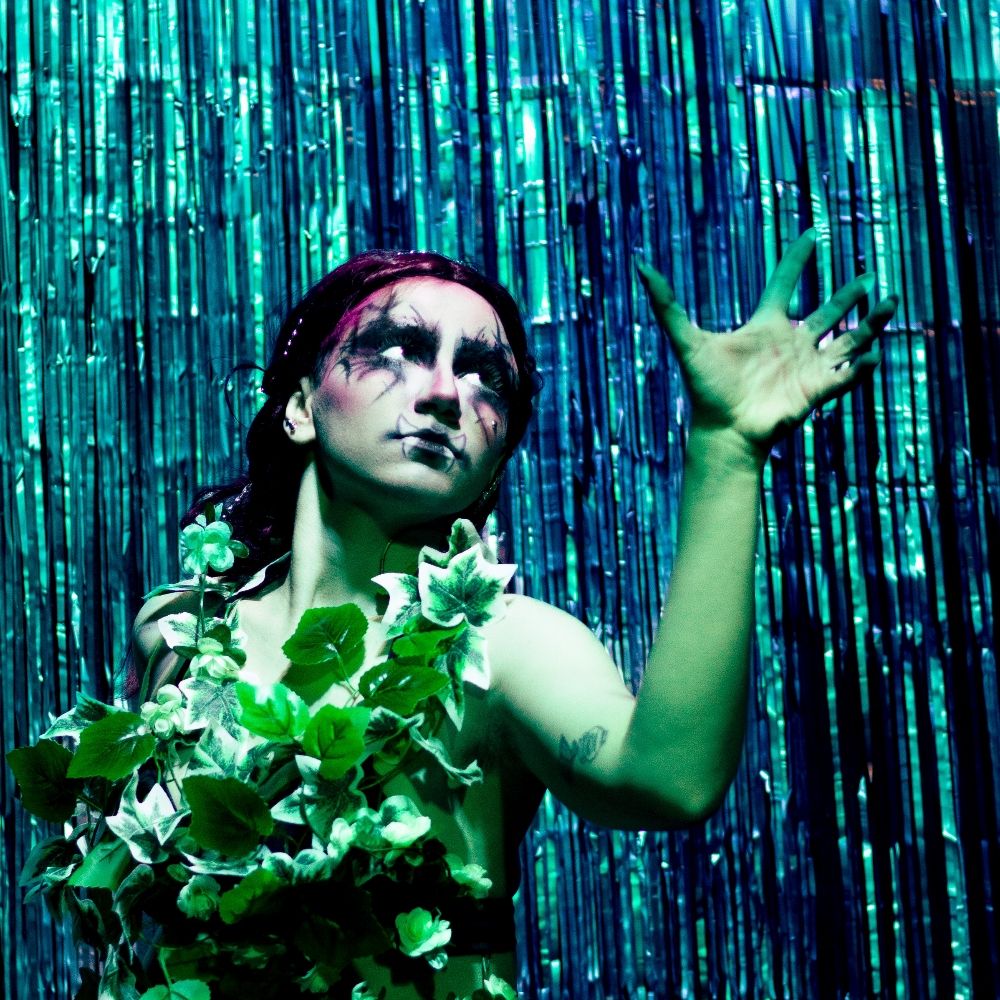 Némesis [Drag Queer]