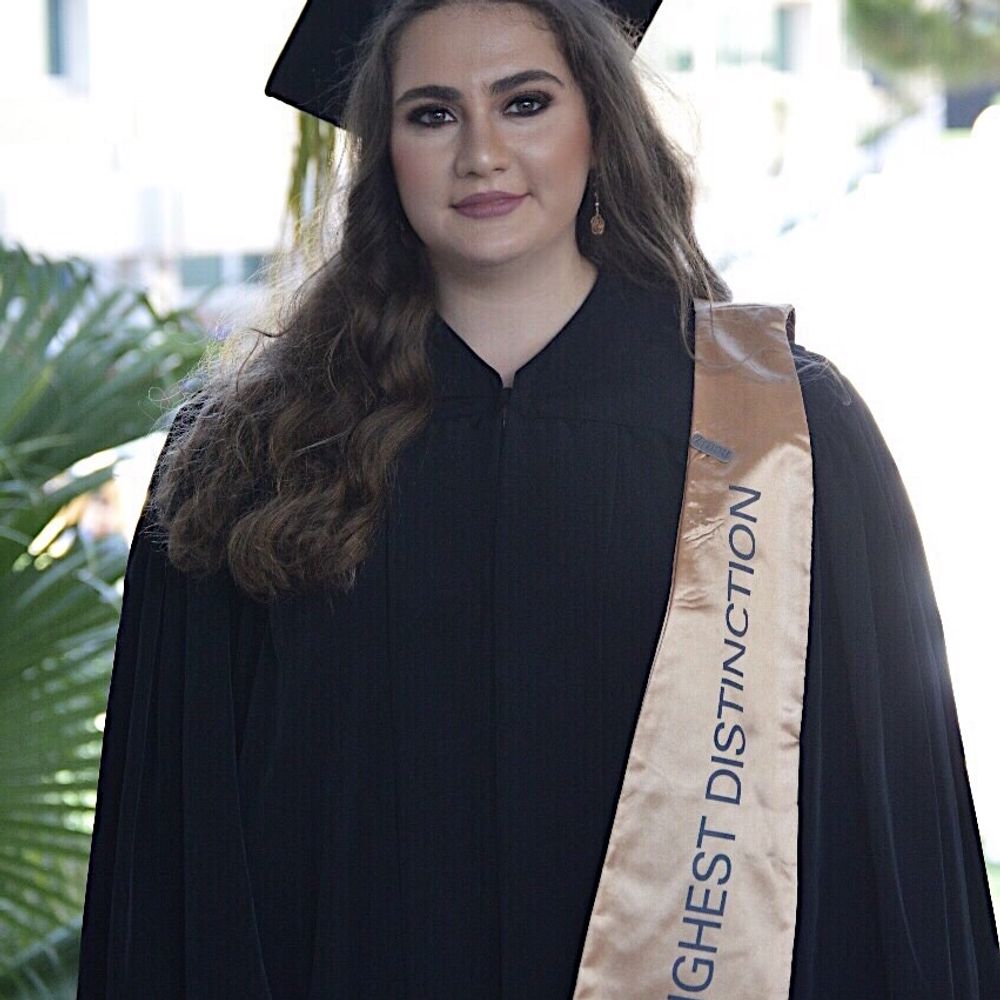 Eva Oueiss-إيفا عويس