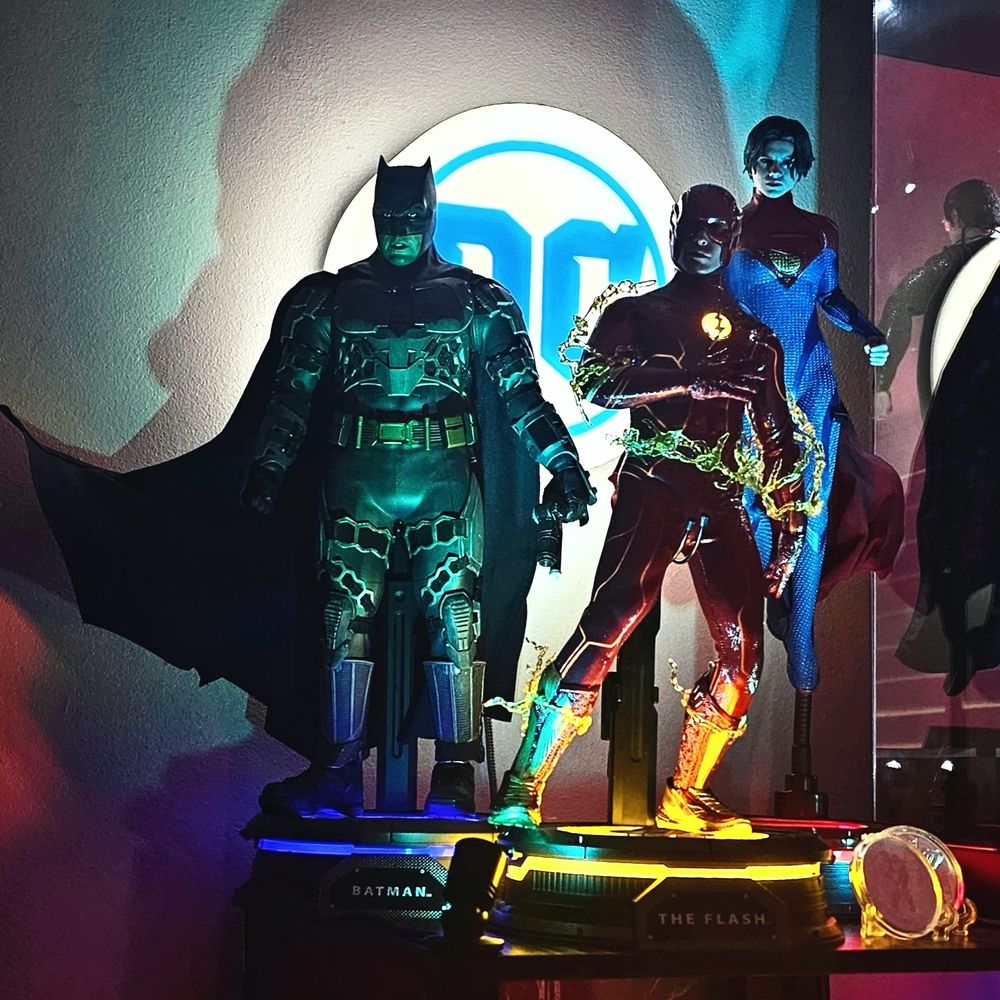 Hot Toys Crazy