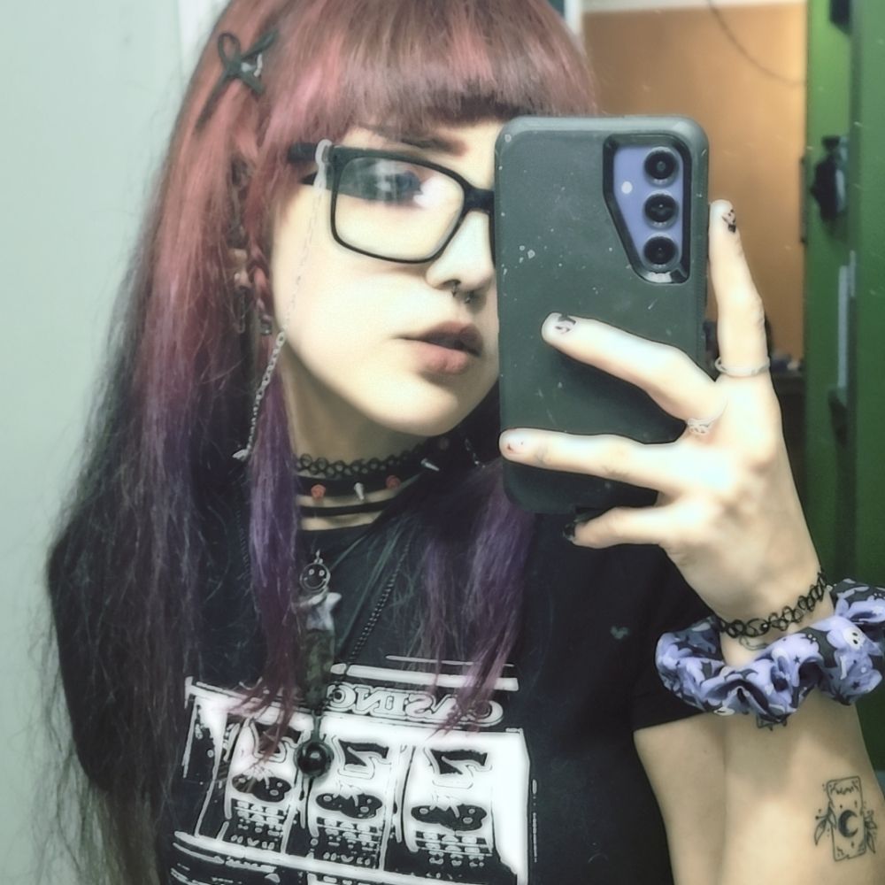 𝔰𝔥𝔢𝔯𝔦🦇