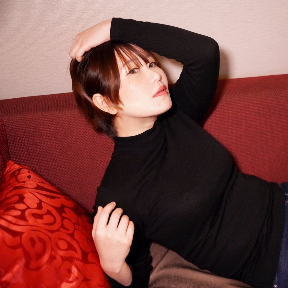 世奈 葉月