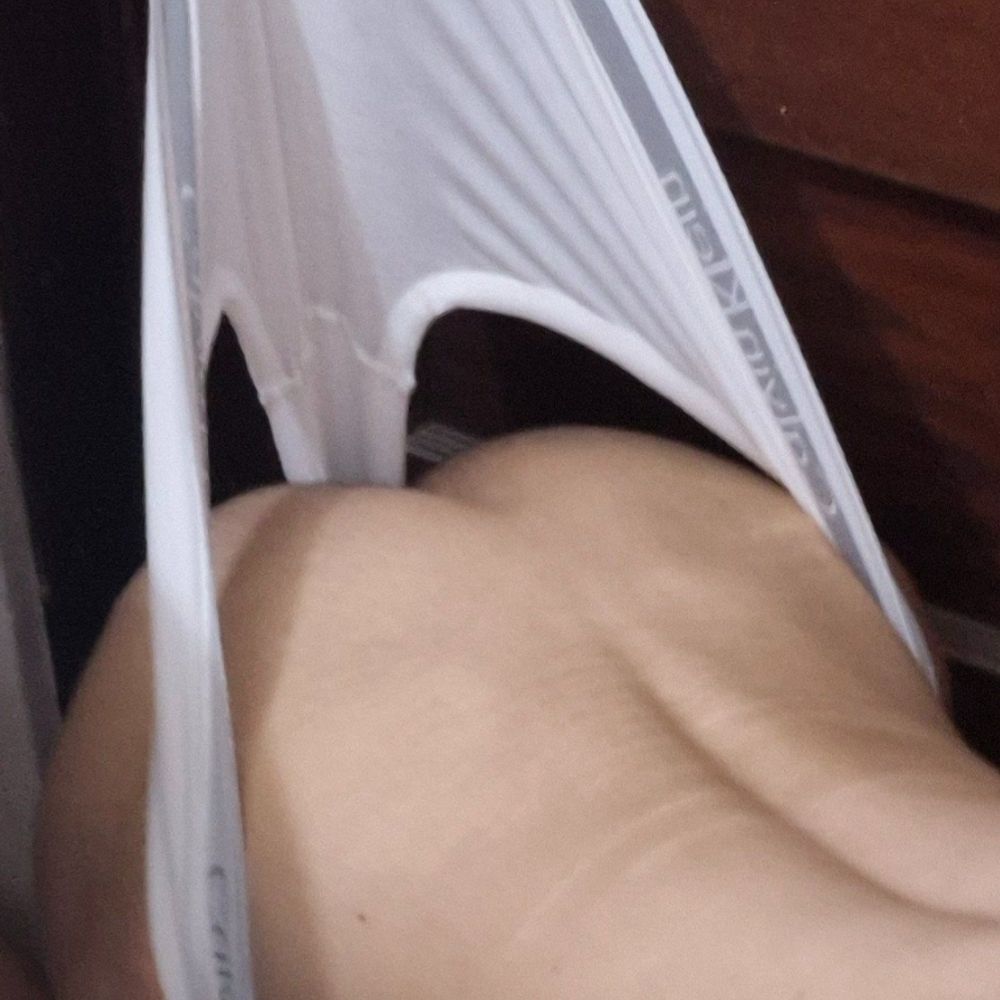 menbuttguy.bsky.social