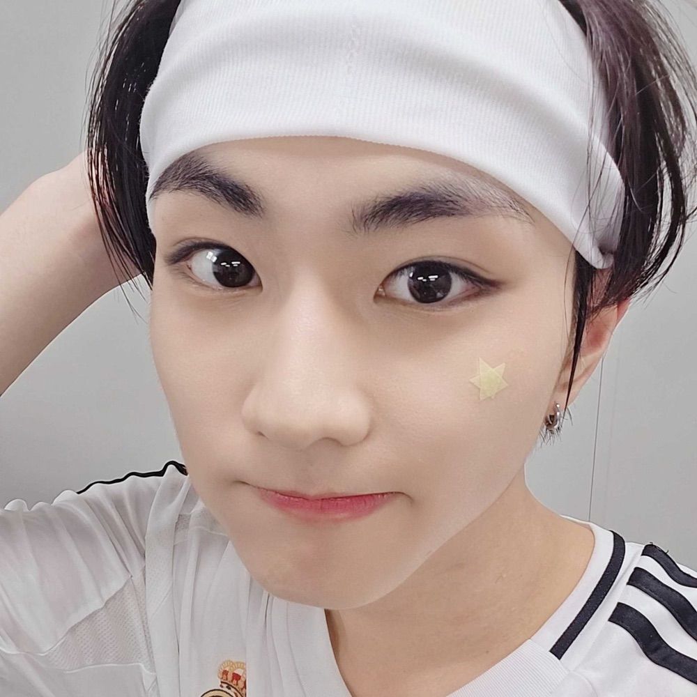 lia & jungkook
