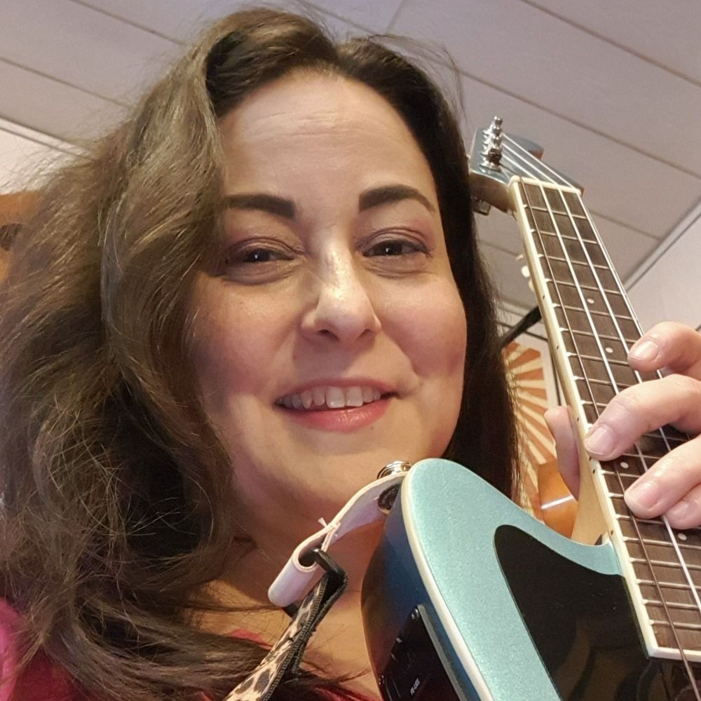 Ebru Sen  - die Ebrulution aus dem Ruhrgebiet