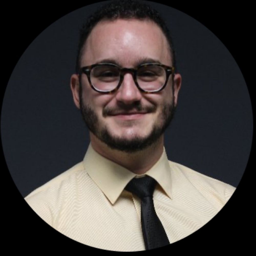 Dr. Ethan Kutlu