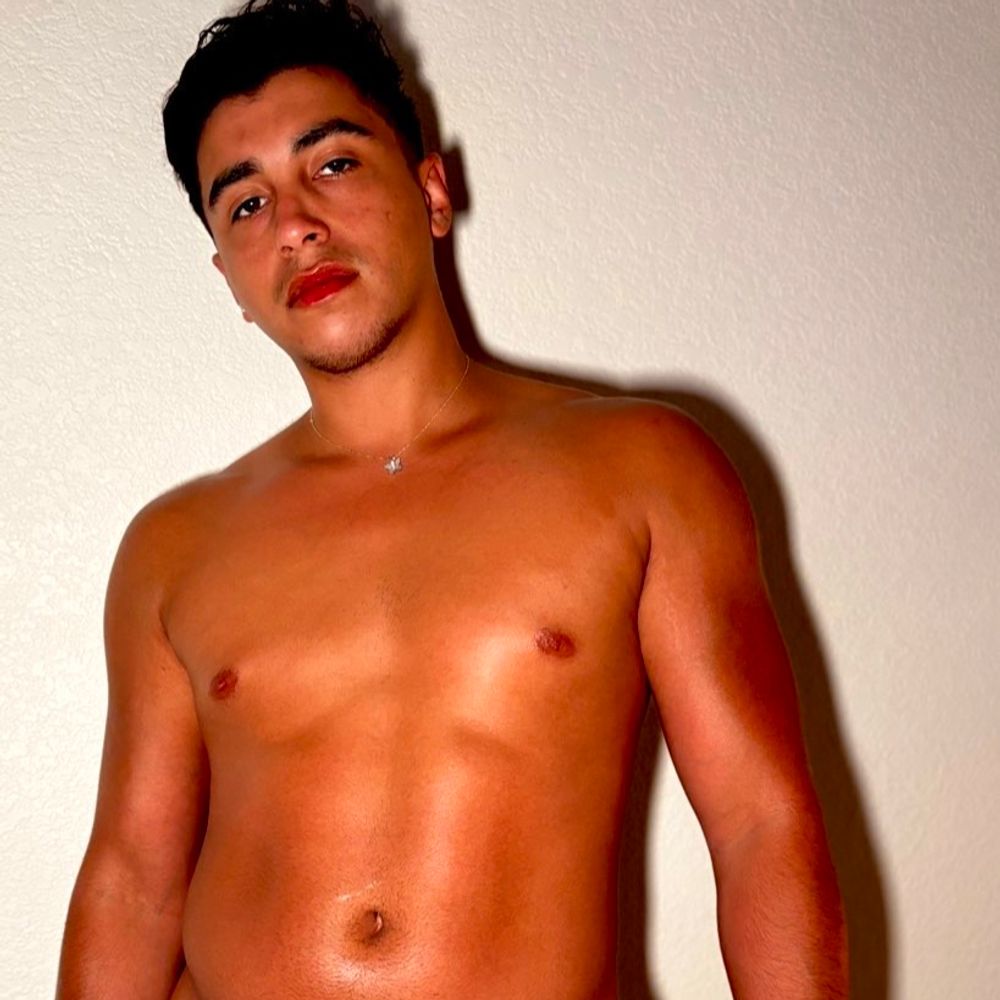 Gabe Bradshaw aka MOSTLYBOTTOM