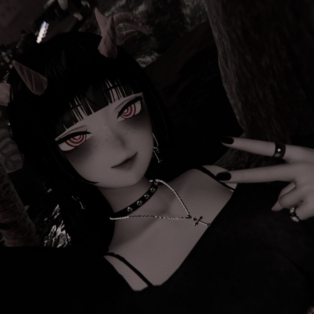 BrookeDragonVRC 🐲ΘΔ🐉 AKA TwoHeartz