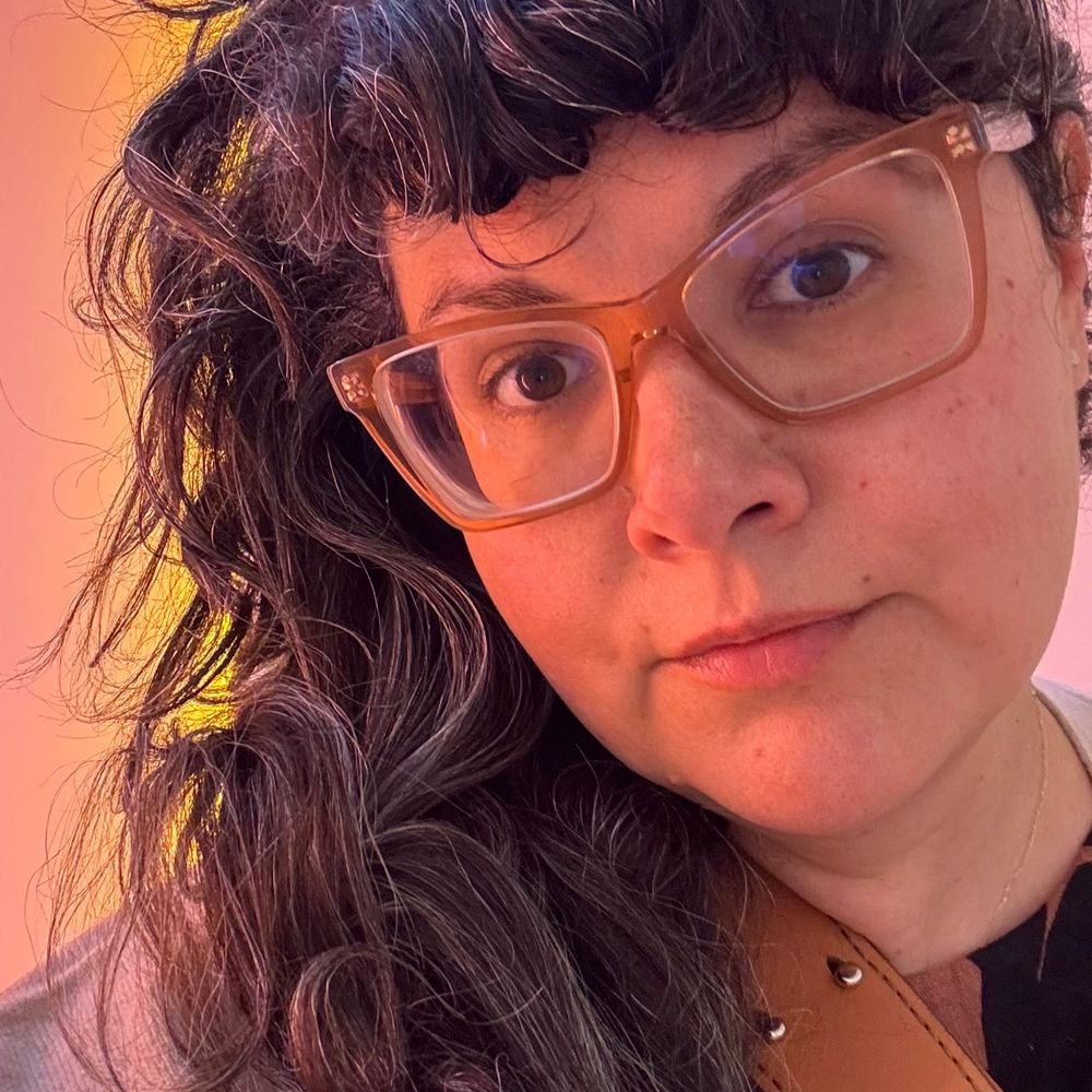 Enia (she/they)