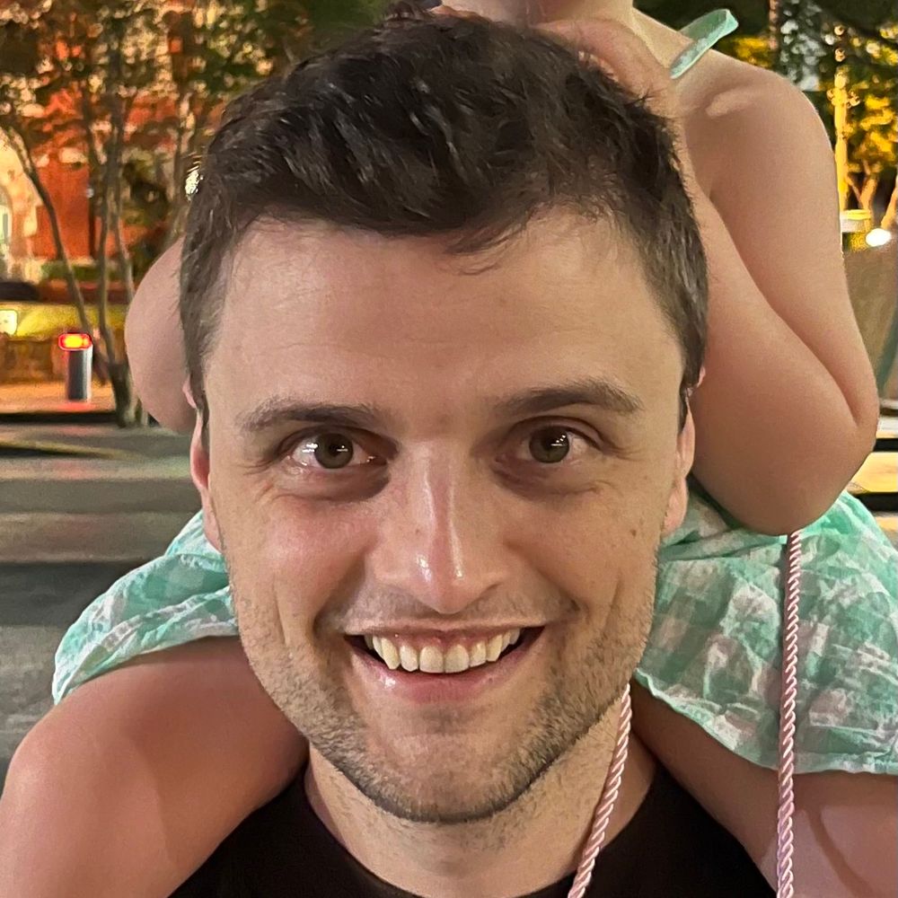 Aaron Bach