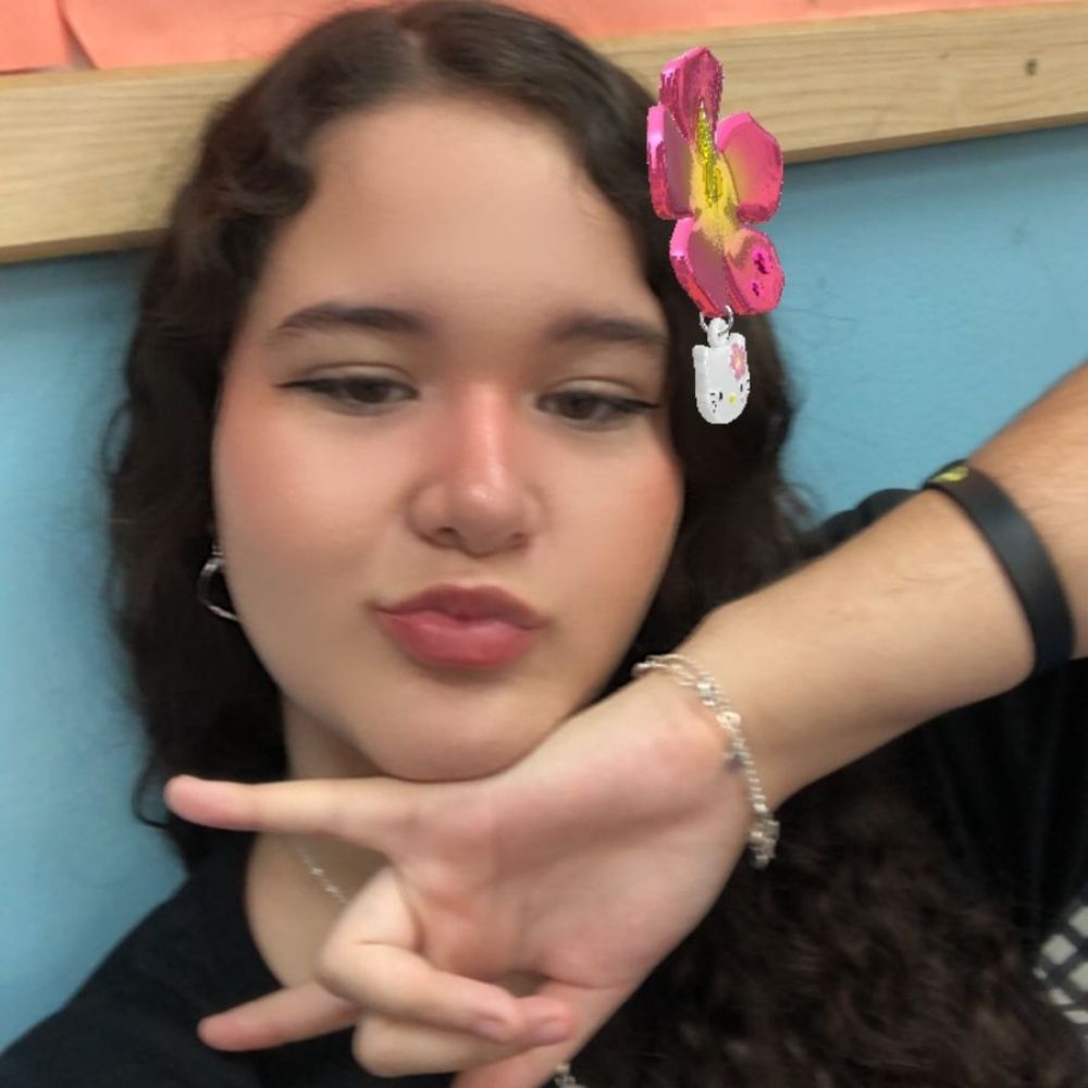 Julie ✨️🌺