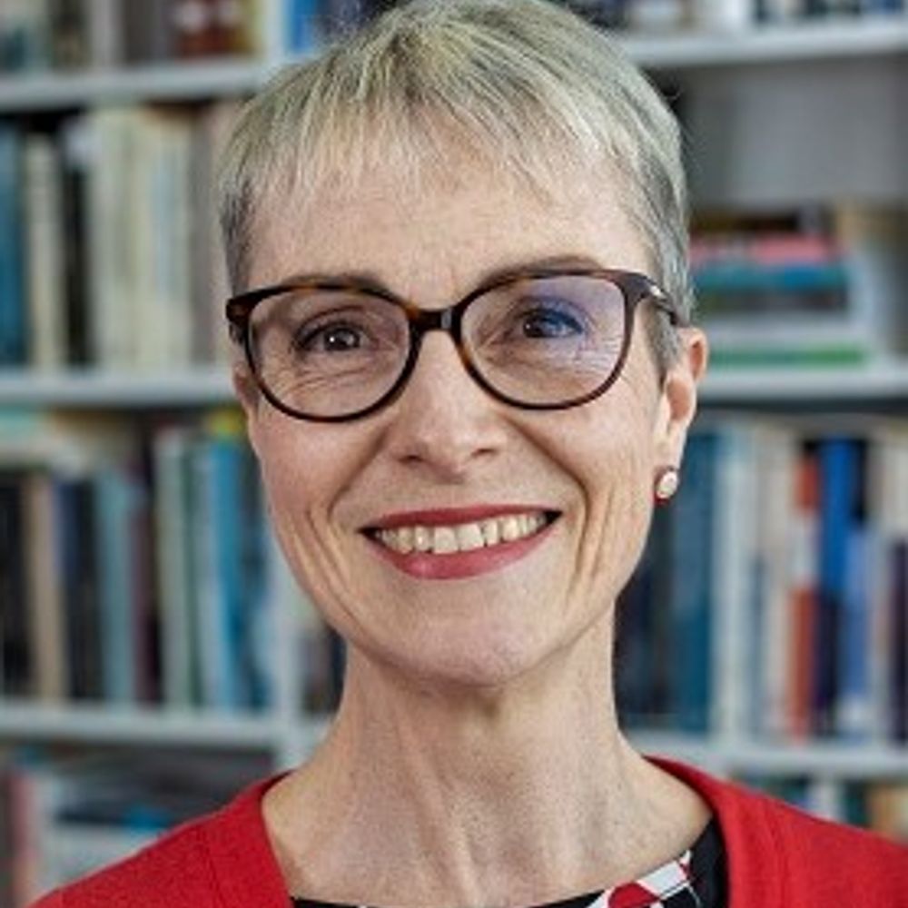 Elaine Stratford