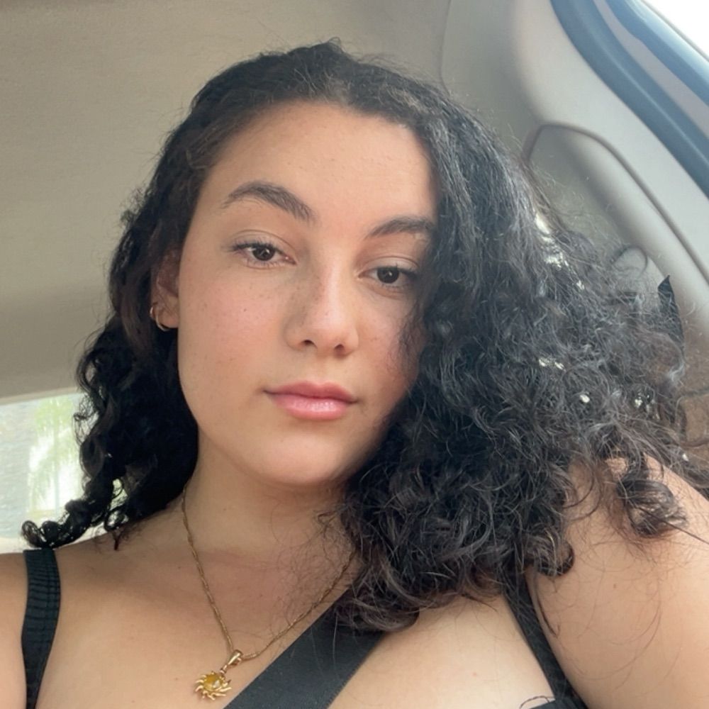 renata 🍎