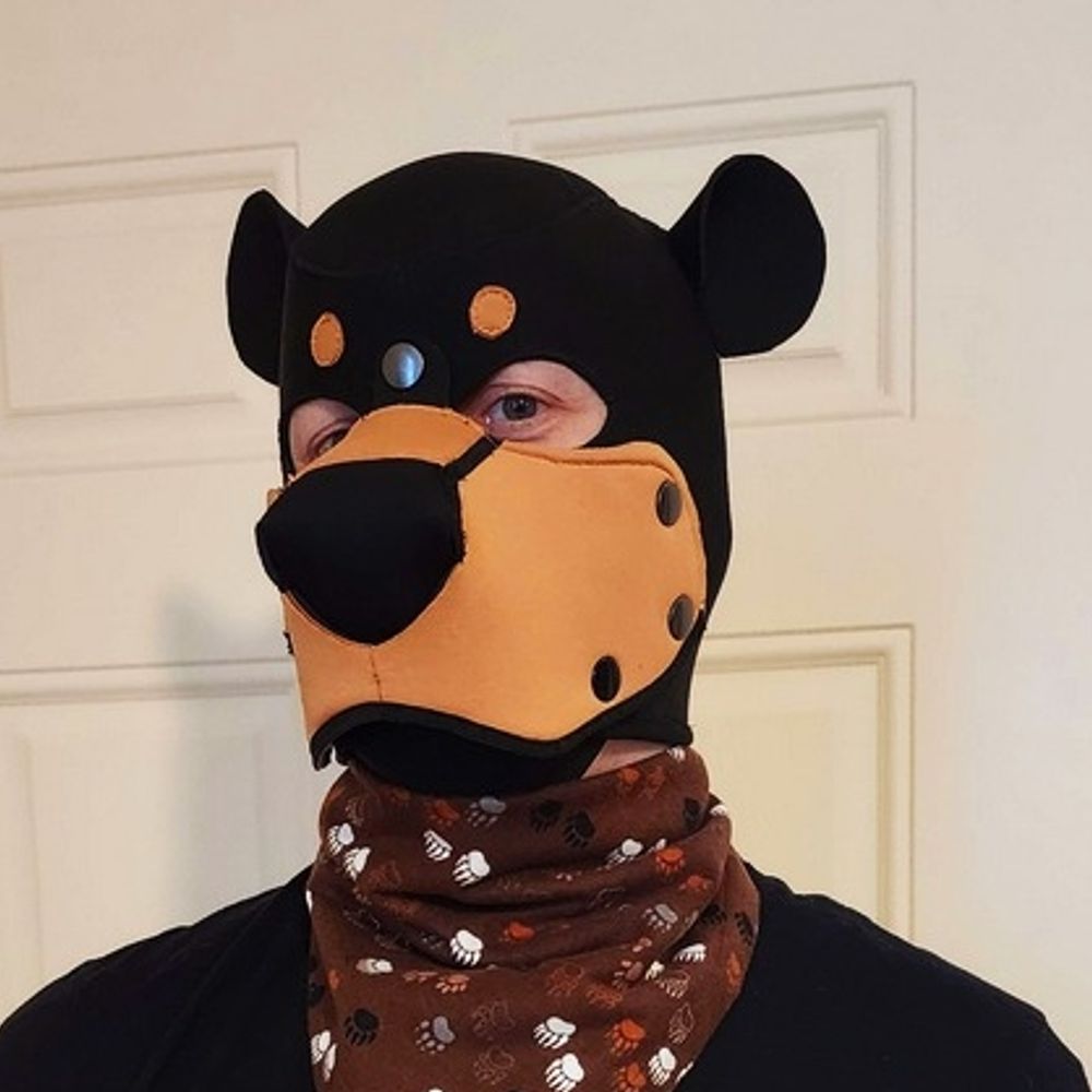 Handler Lefty