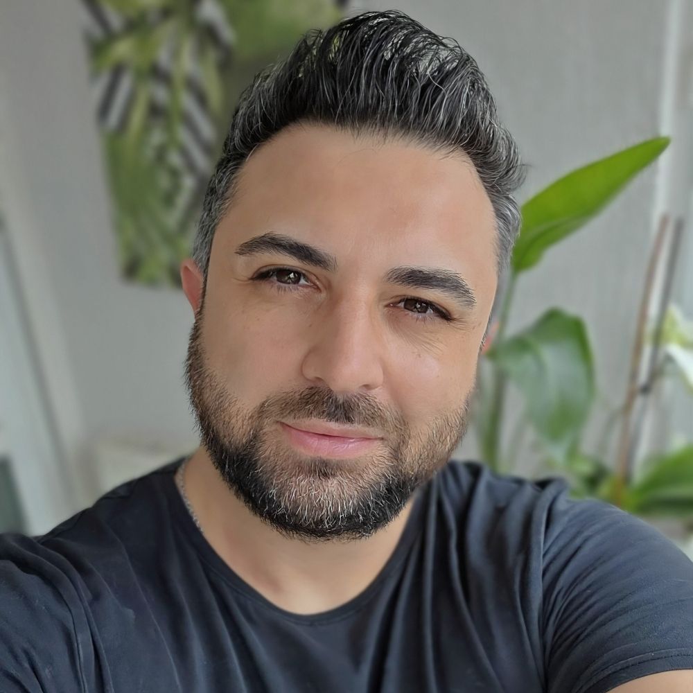 Ümit ÜNKER