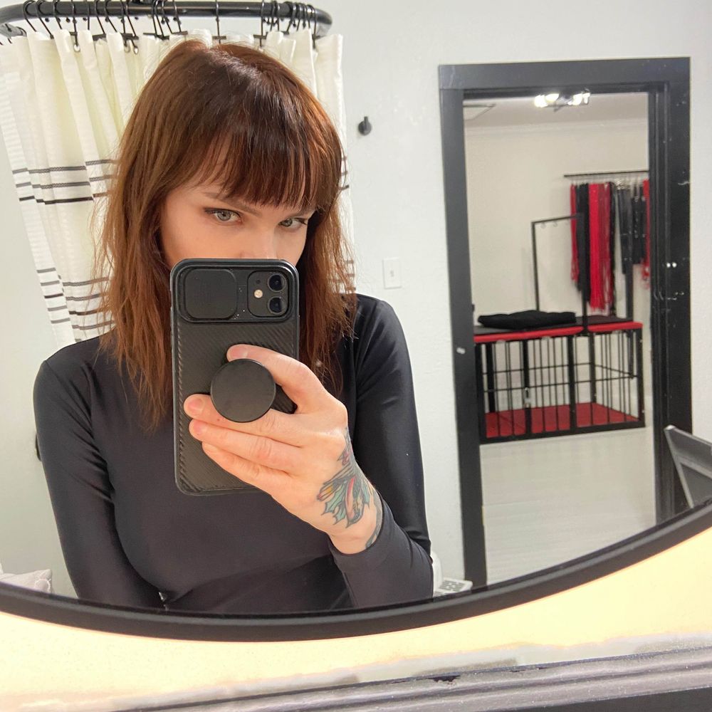 Mistress Petra Hunter - Dallas Dominatrix
