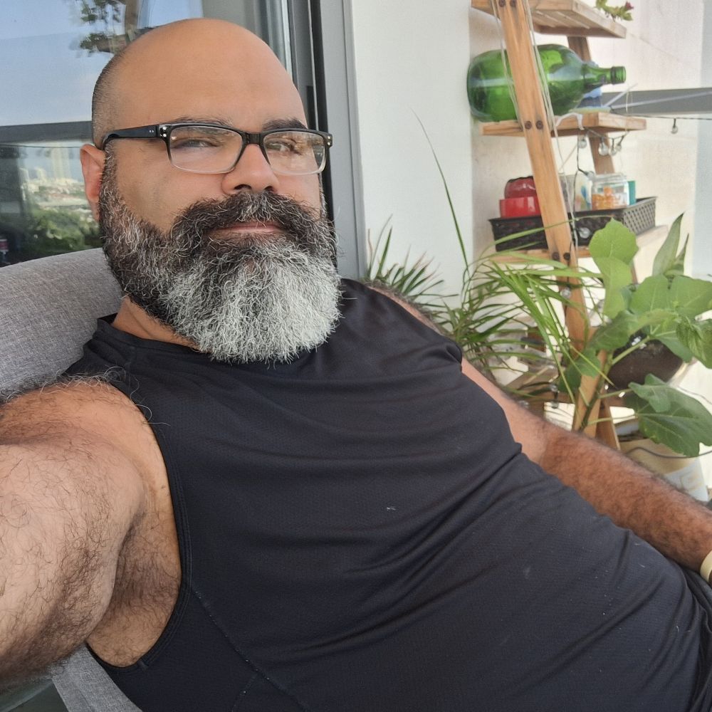 Beardedcocklover