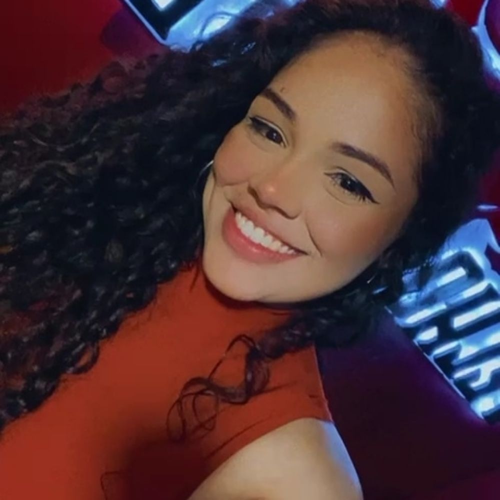 Adriane Roberta 