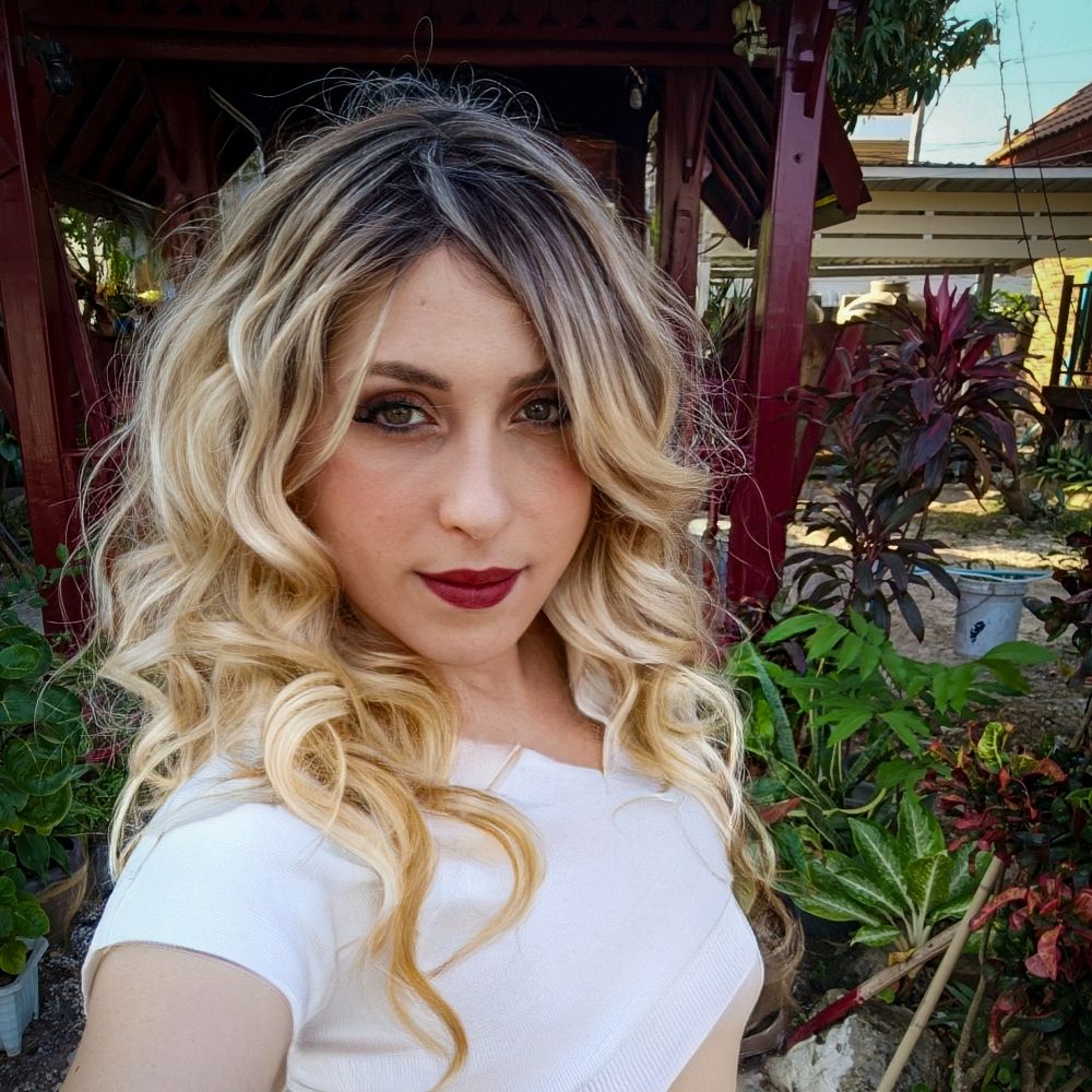 Éloïse Zomia