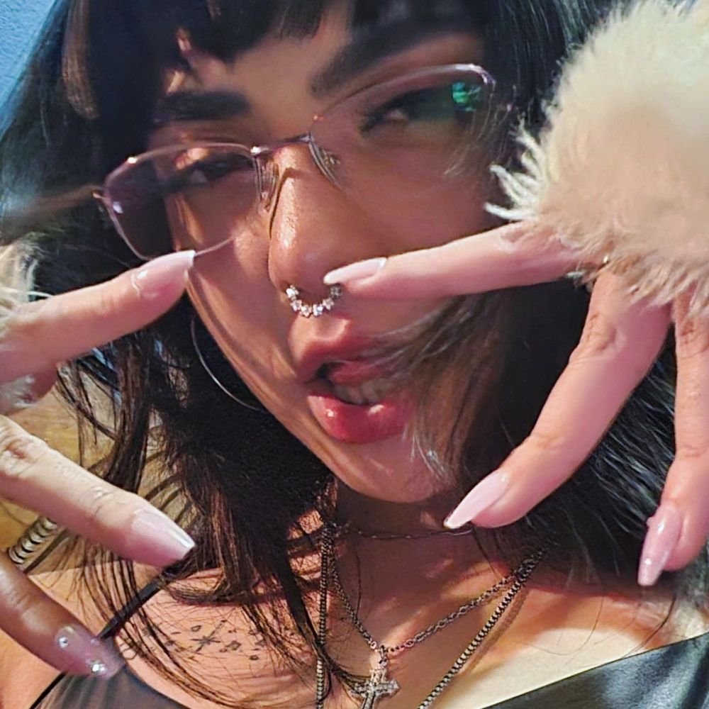 rhi ♡
