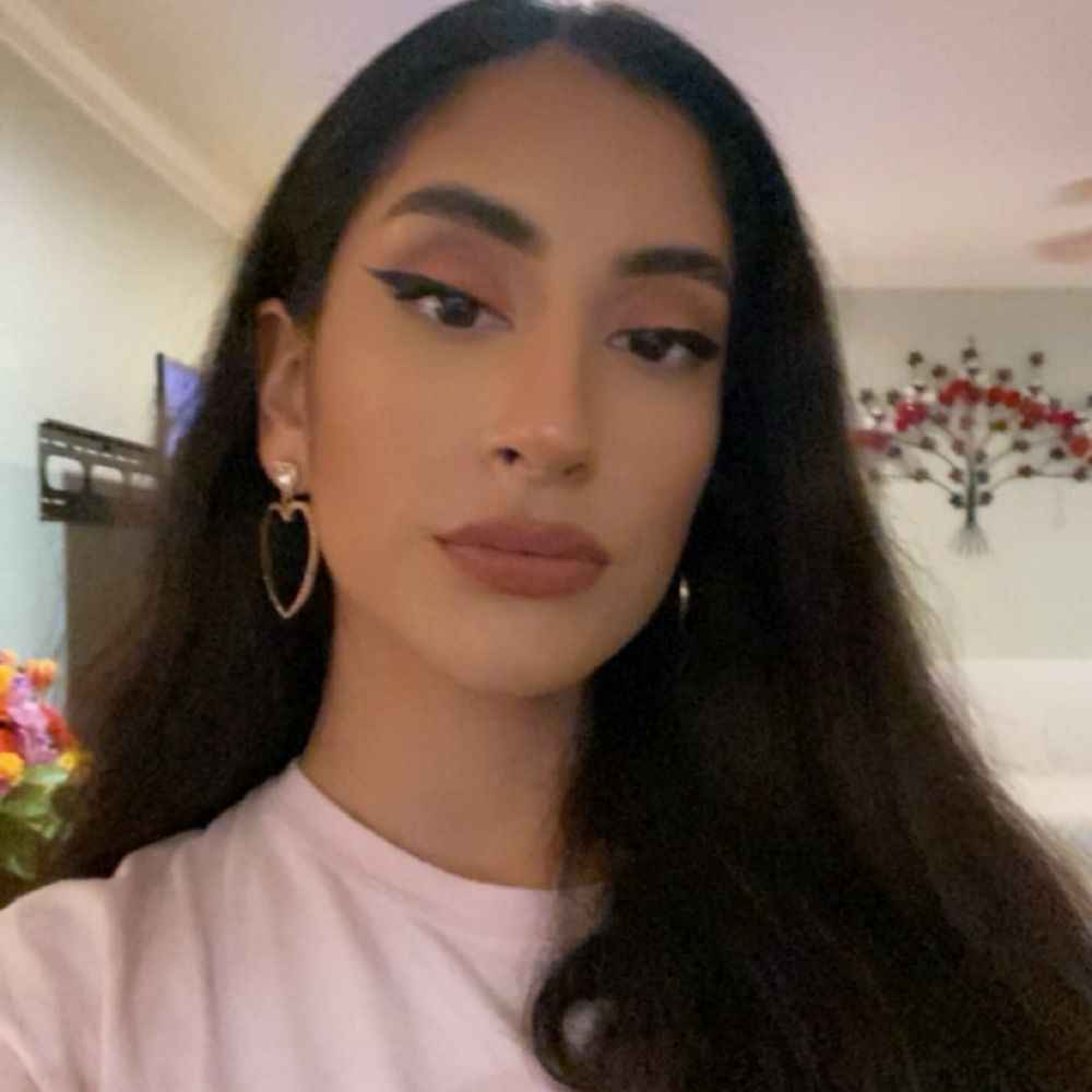 Jasmine 🖤