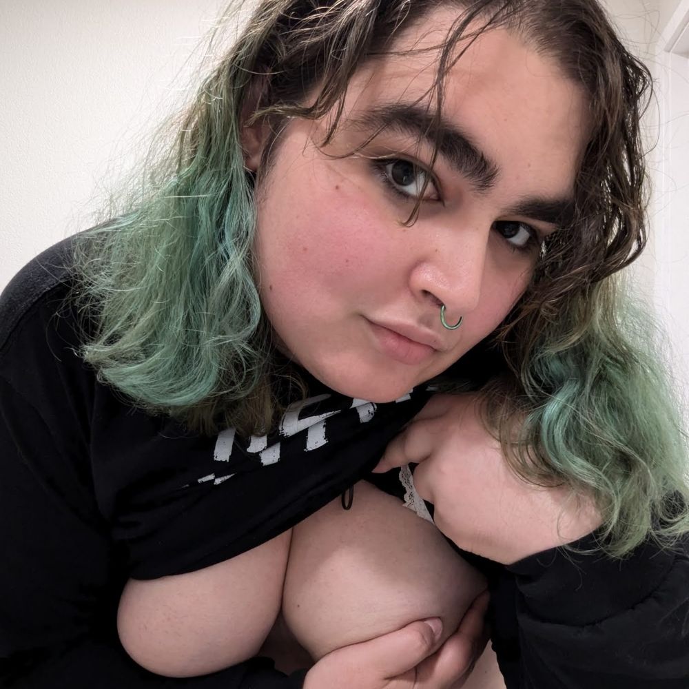 olivia d'arkk 👽🔞