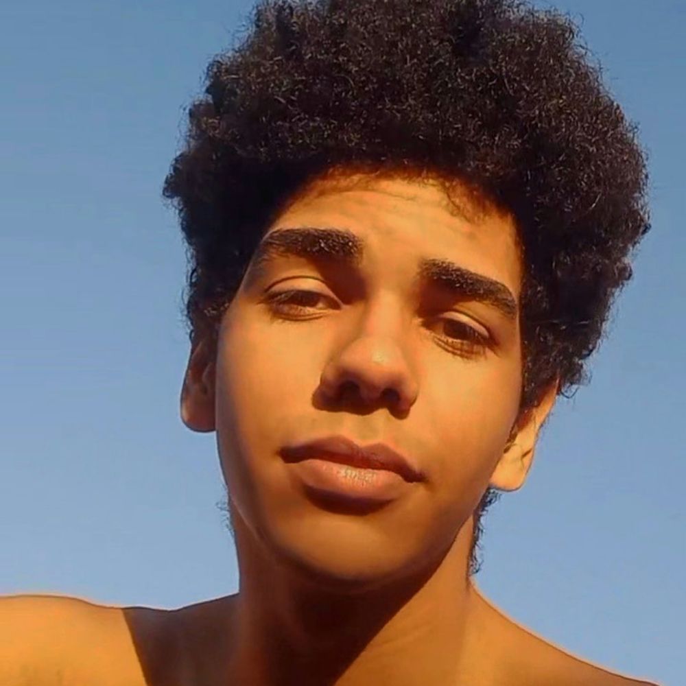 Theus ☀️