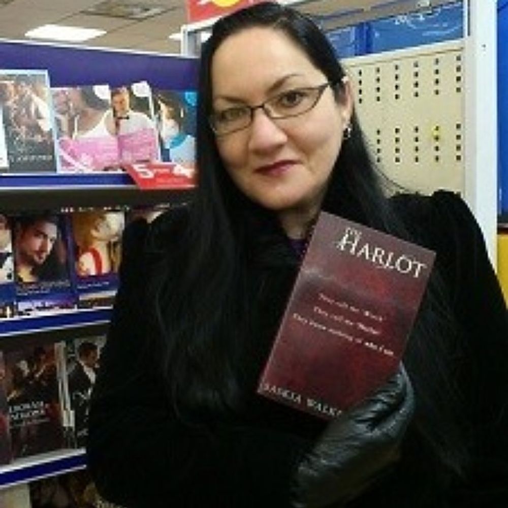 Saskia Walker - British author