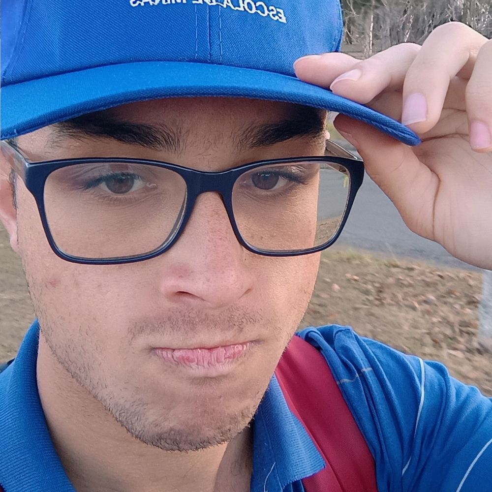 É Alân e não Álan
