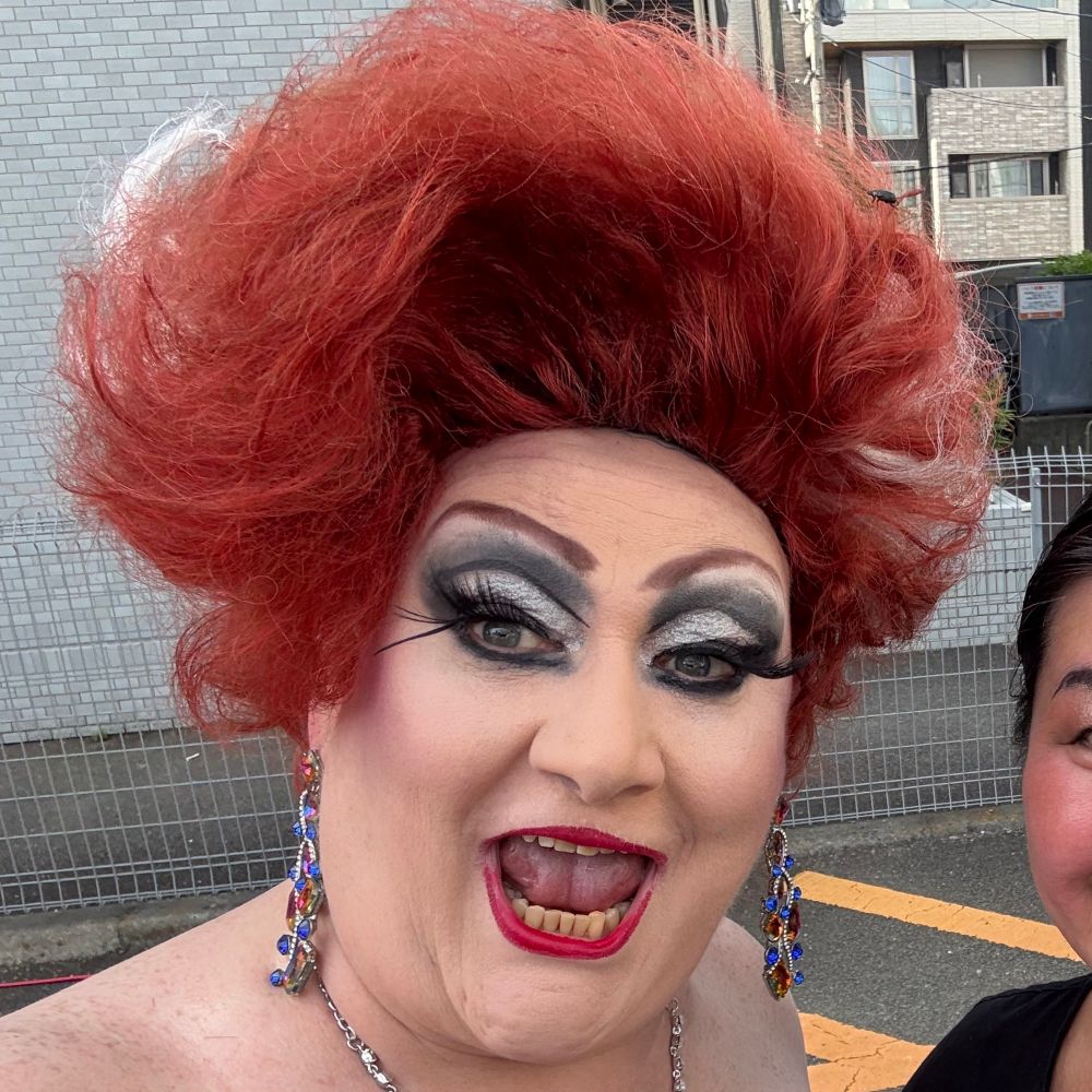Jacqui Sasaki 佐佐木ジャッキー