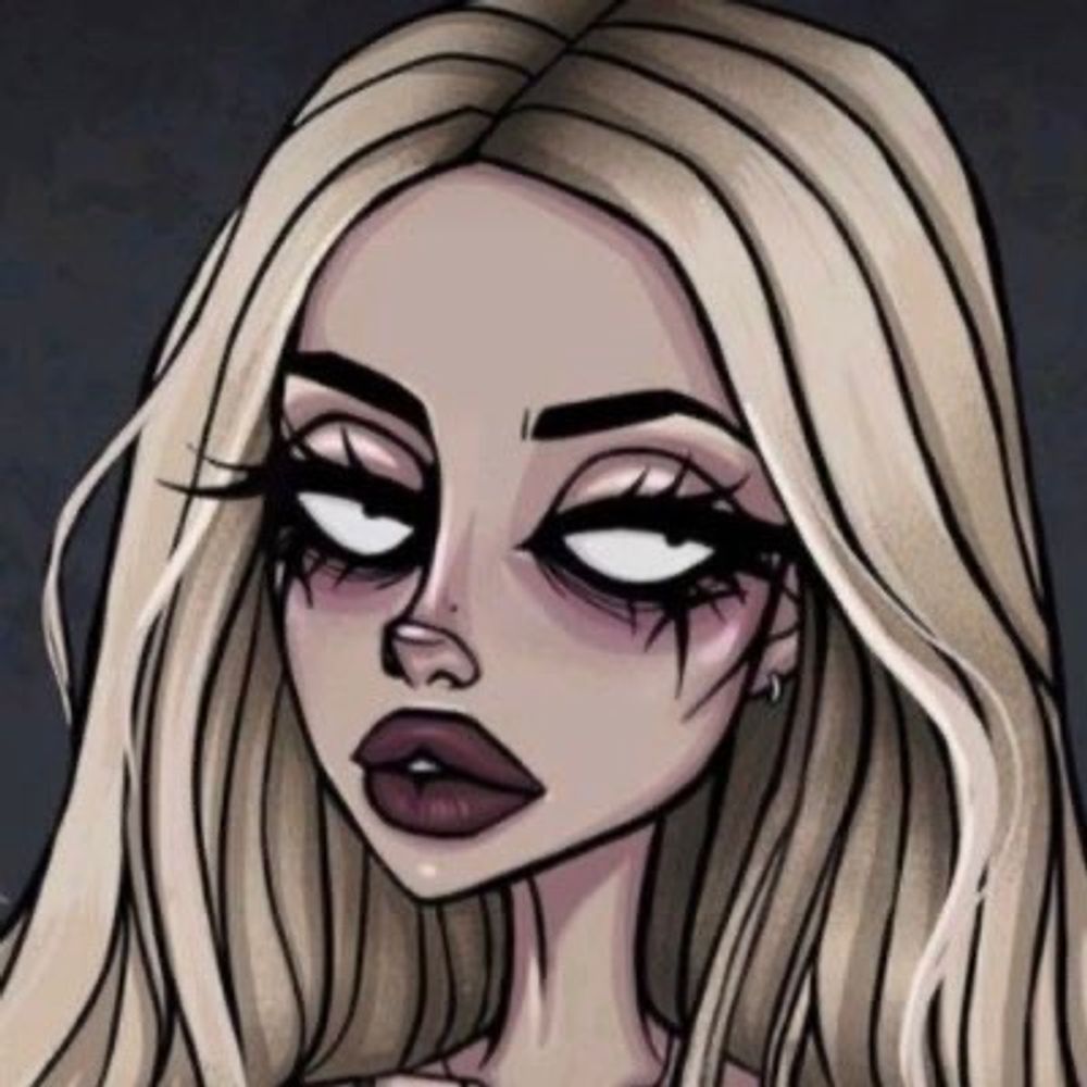 ✩chloe 🖤🦋✩ 18+