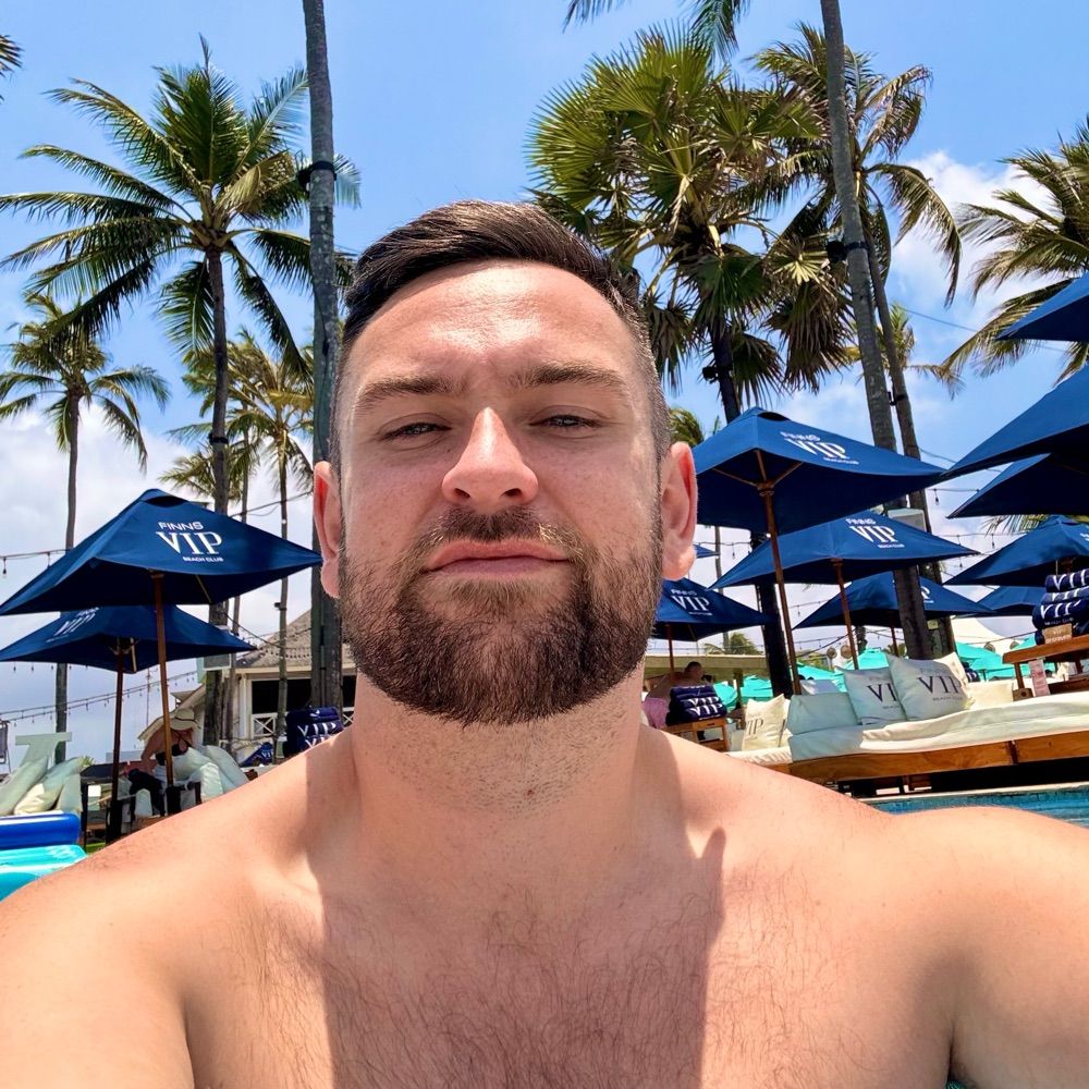Mitch 🌴