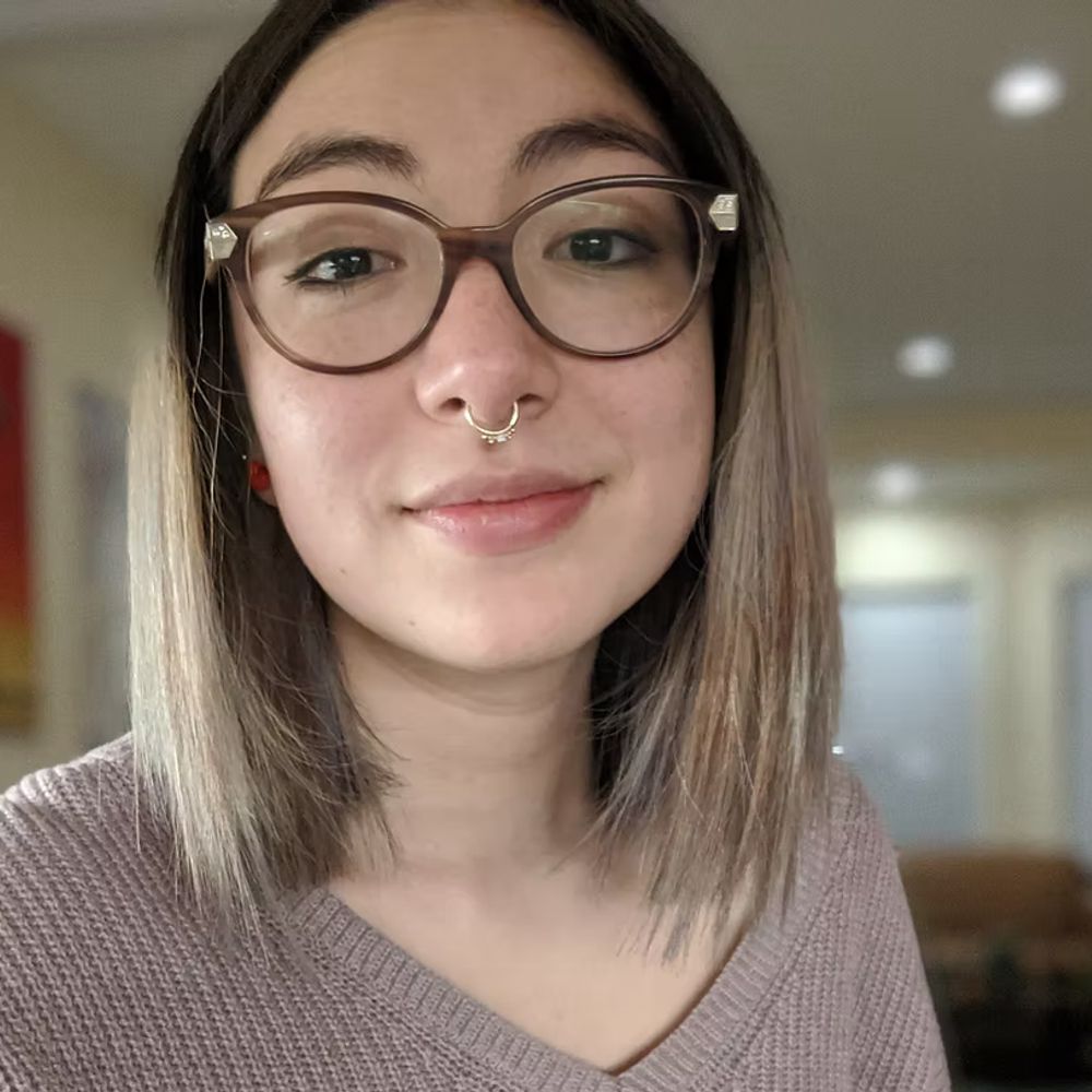 Michelle Heeney (she/they)