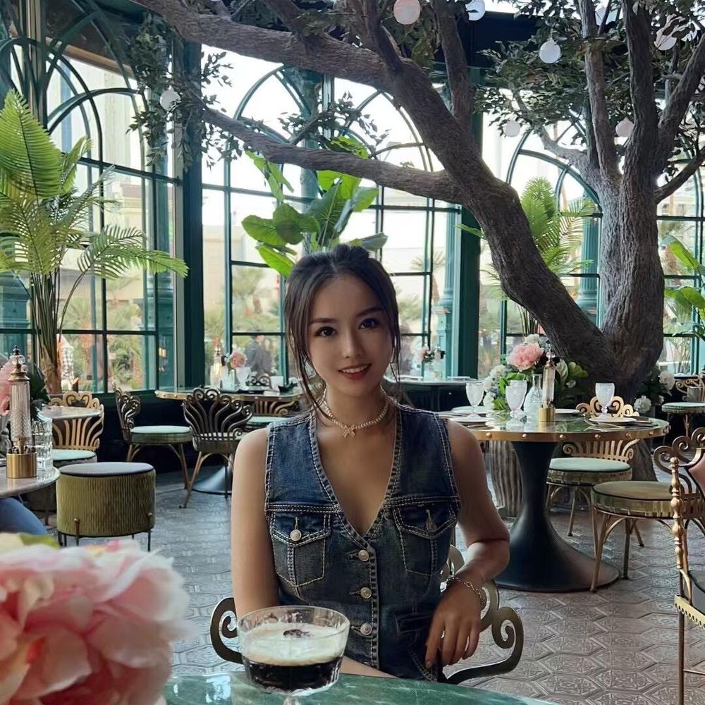 solaryna.bsky.social profile picture