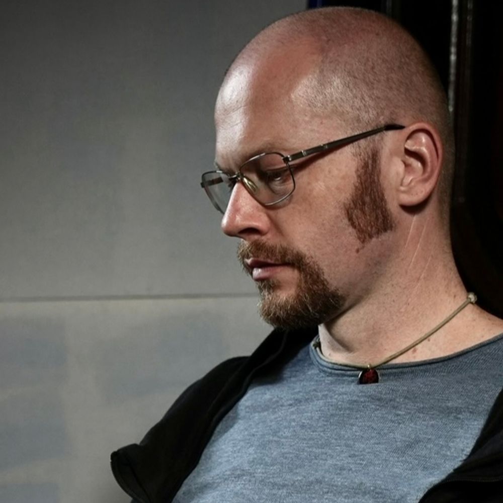 Lukas K.