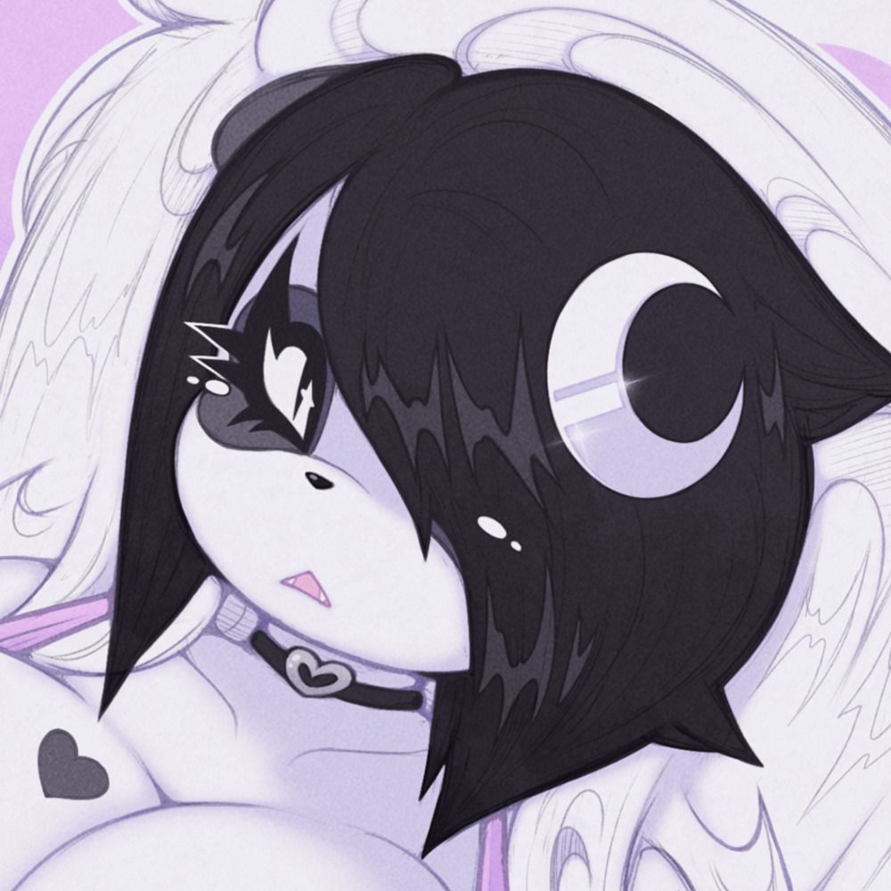 SMOKY (CHECK BIO)