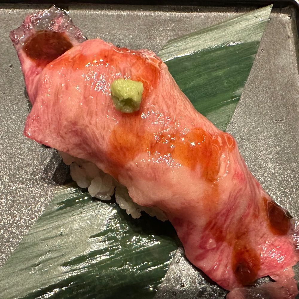 sushi.(30,000)