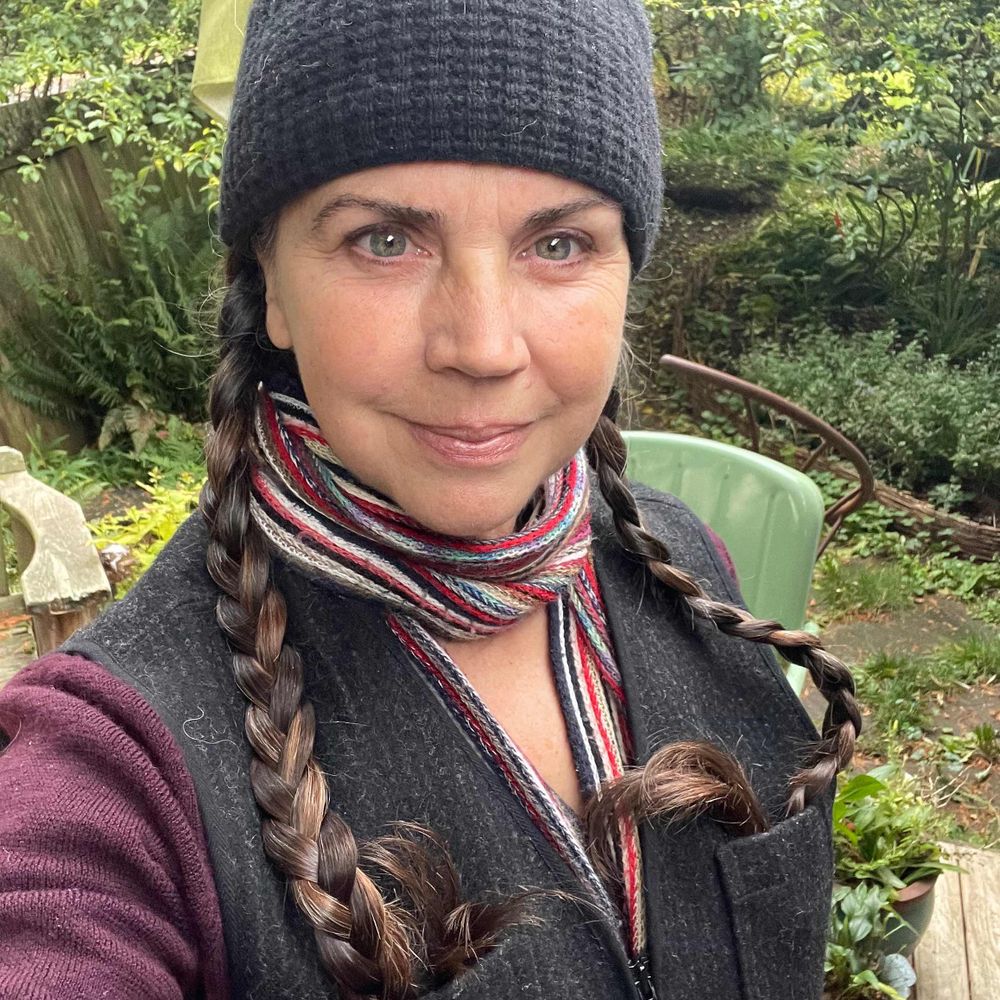 Jeanne K Simmons