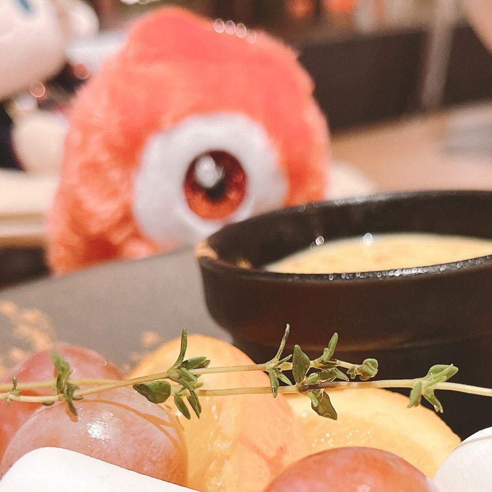 みら