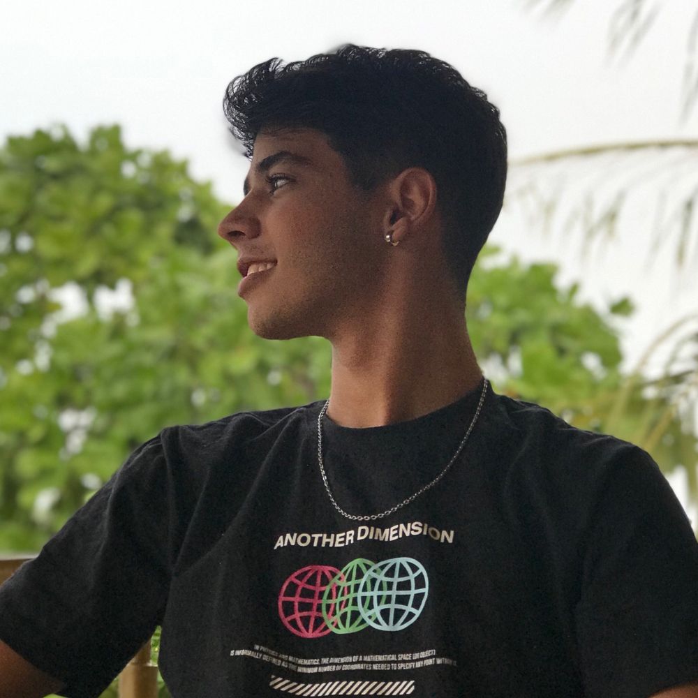 Andrew 🦅