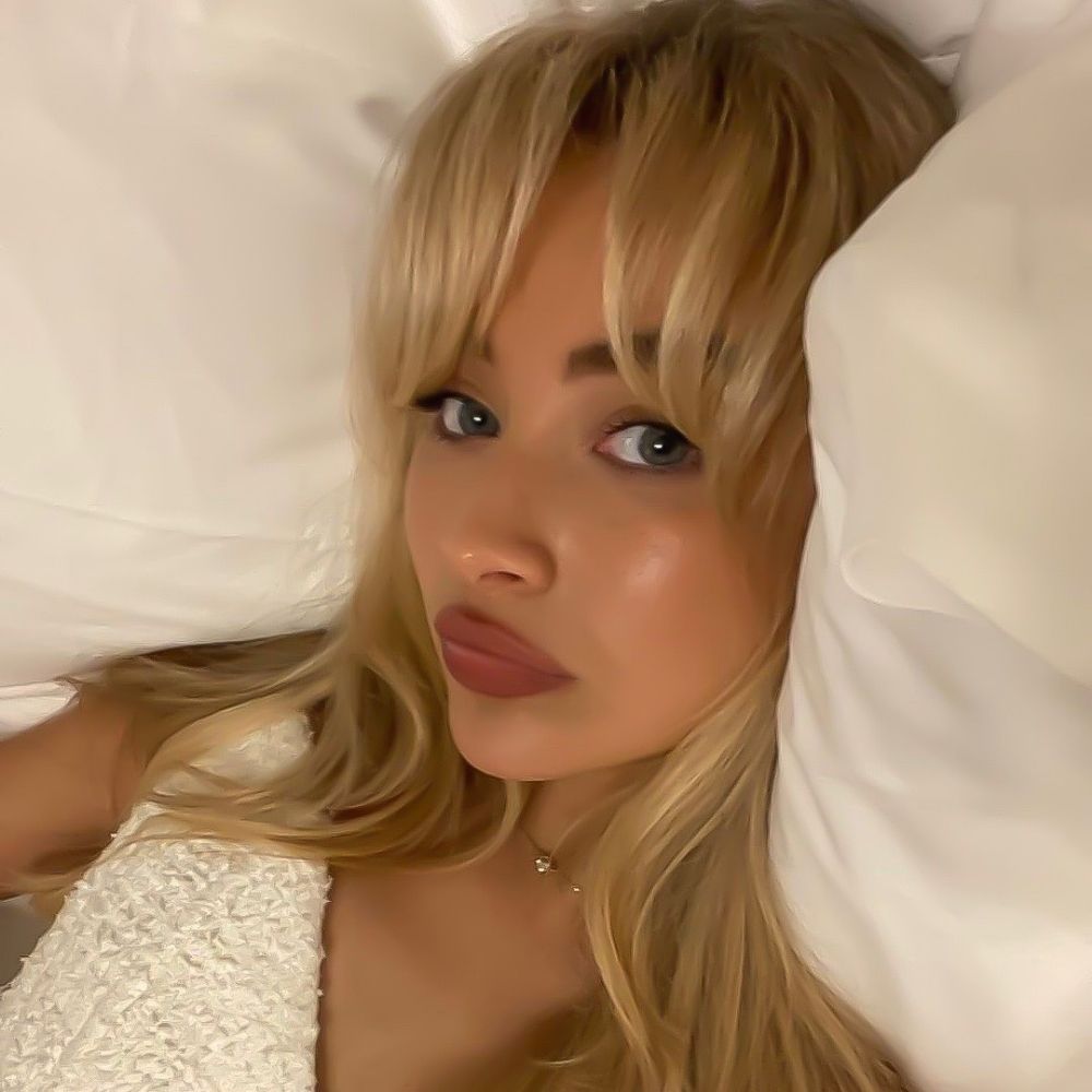mia ☀️