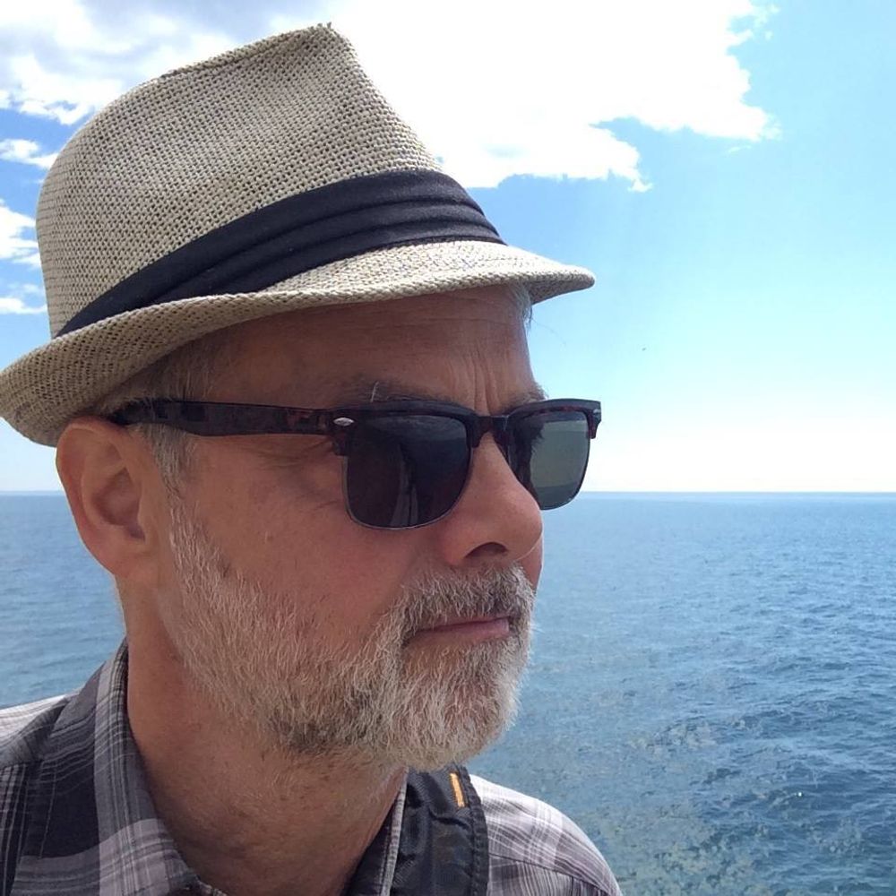 Scott Lewis
