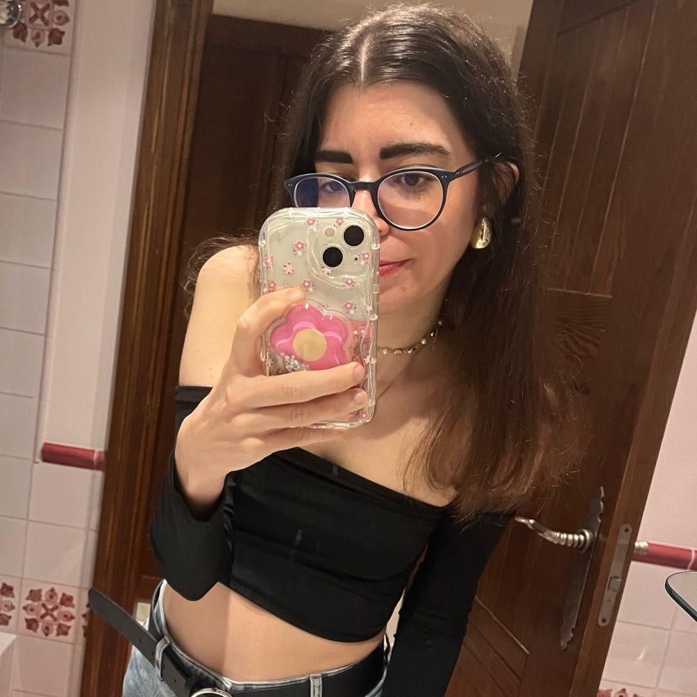 𝐂𝐡𝐢𝐭𝐚 🌼 