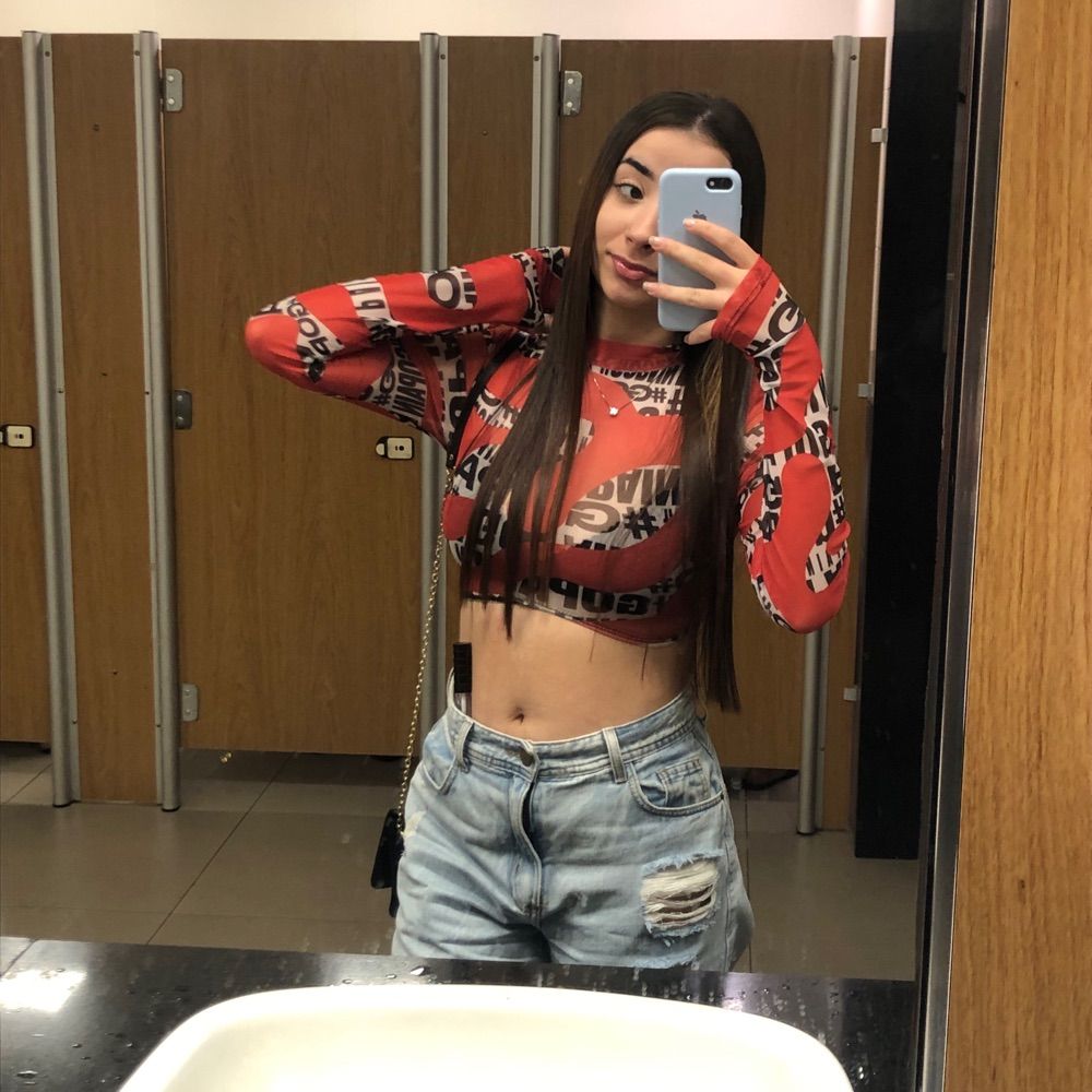 🎭