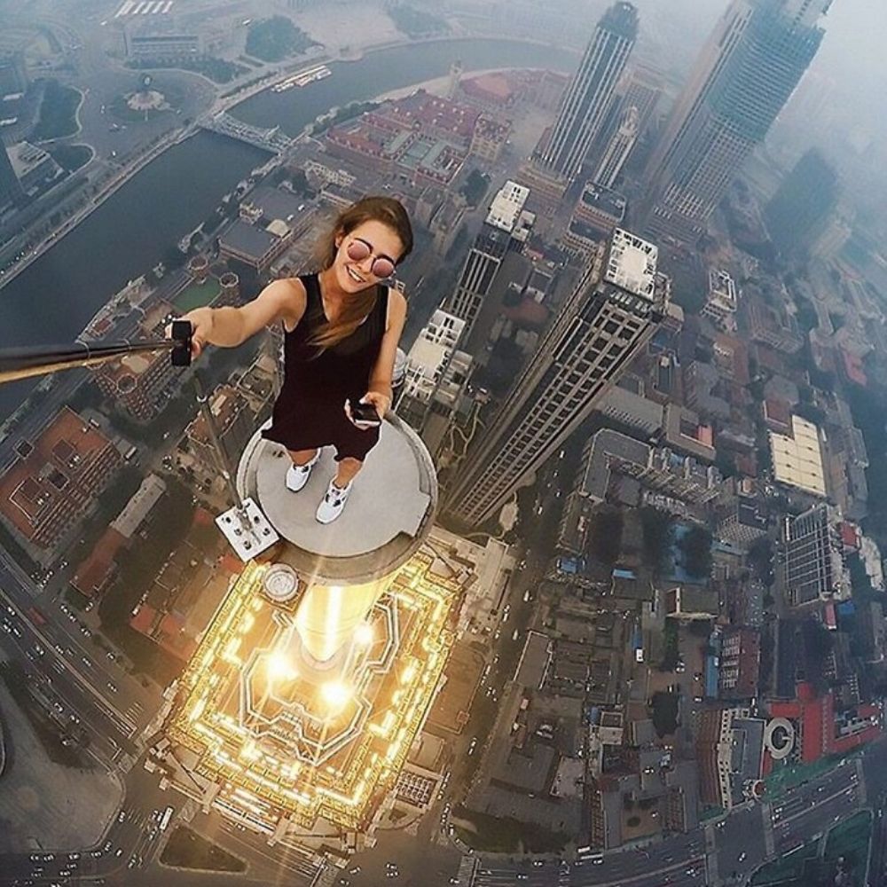 AMAZING WORLD🌎