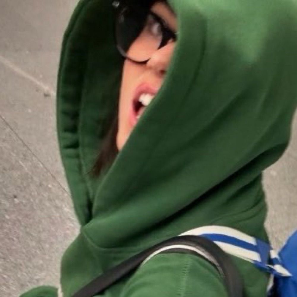 inés
