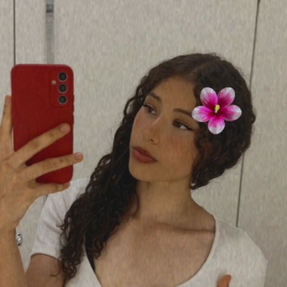 ❦