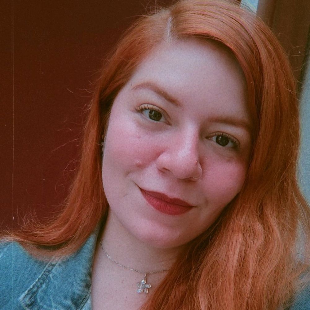 Mari :}